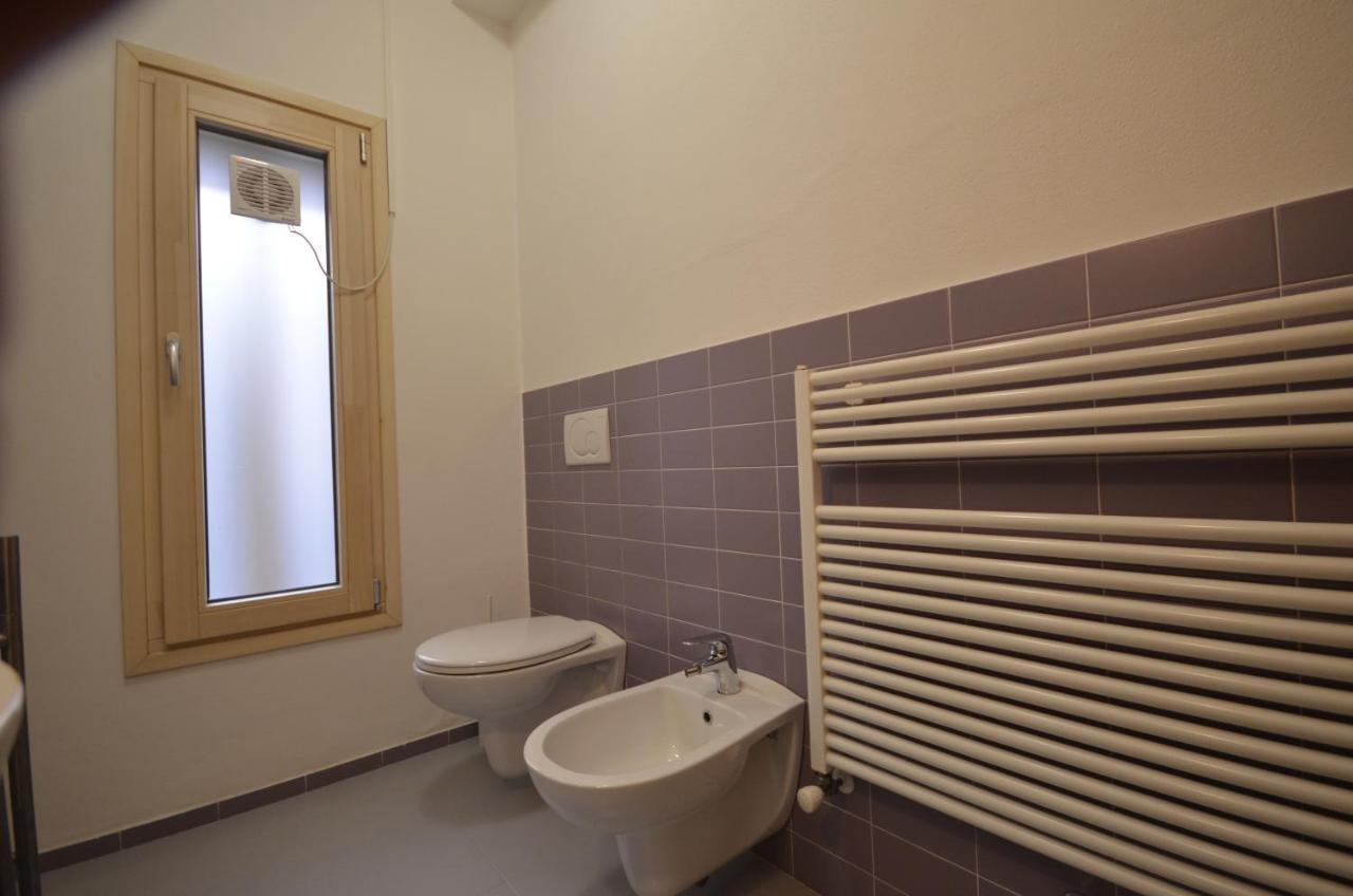 Varennahouse Lory Apt Eksteriør billede