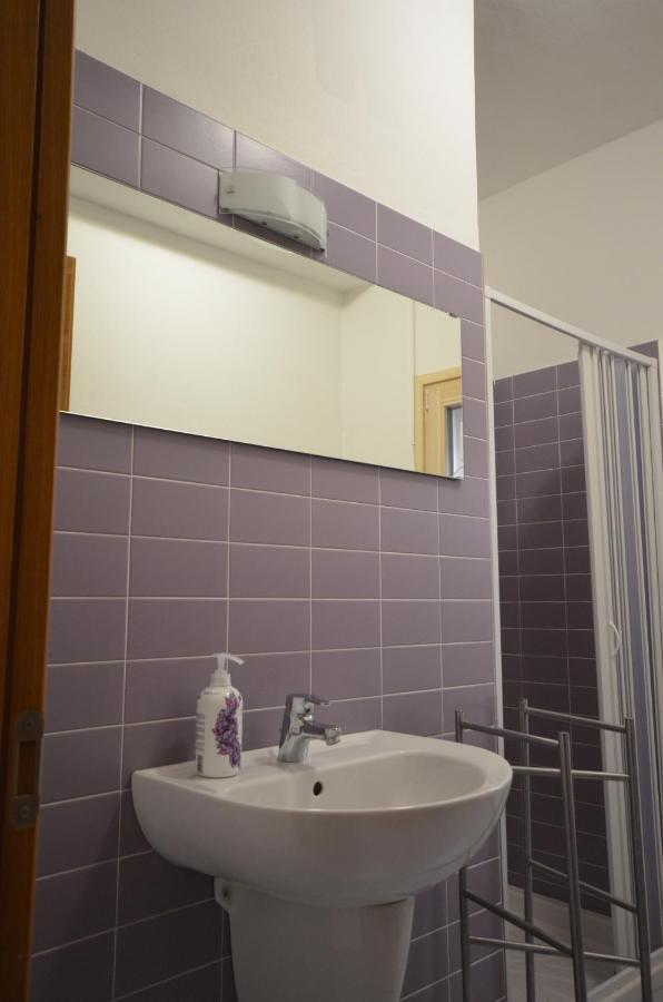 Varennahouse Lory Apt Eksteriør billede